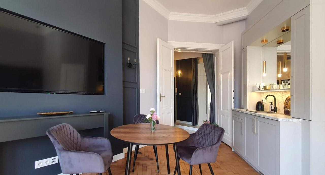 Dk Premium Ballady I Romanse Allenstein Exterior foto